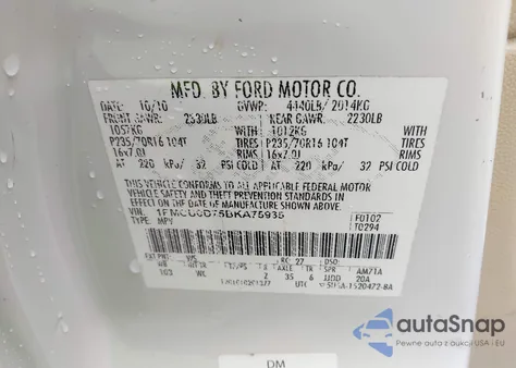 2011 Ford Escape Xlt z USA, uszkodzony, nr VIN 1FMCU0D75BKA75935